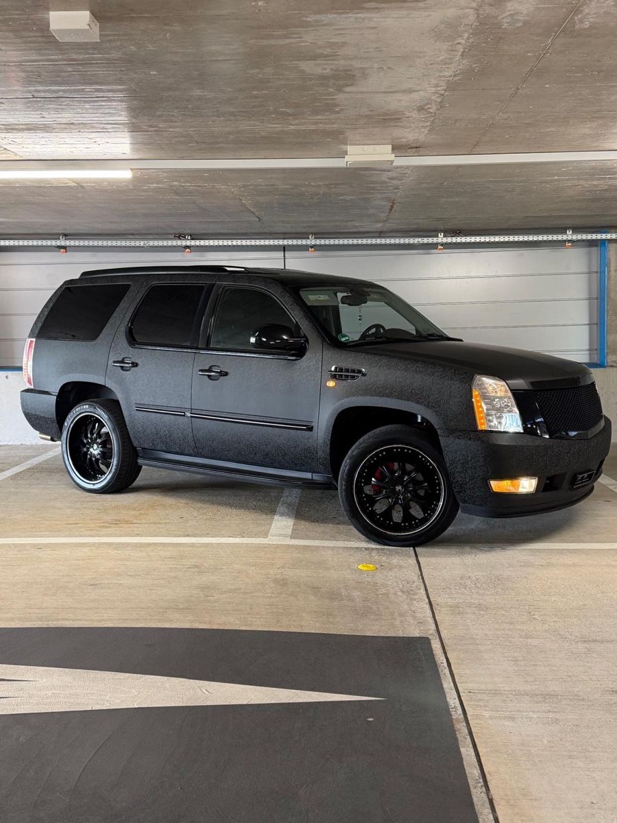 Cadillac Autos: Cadillac Escalade 6.2 V8 4x4 – D'occasion à Spreitenbach par alf_y7v5 2