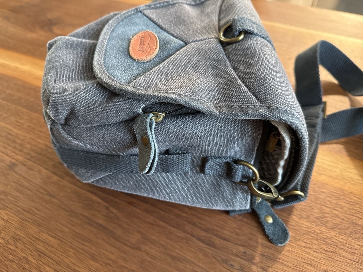 Taschen: Kalahari Kamera Tasche – Gebraucht aus Bern von 4KSzxrEjtKm 2