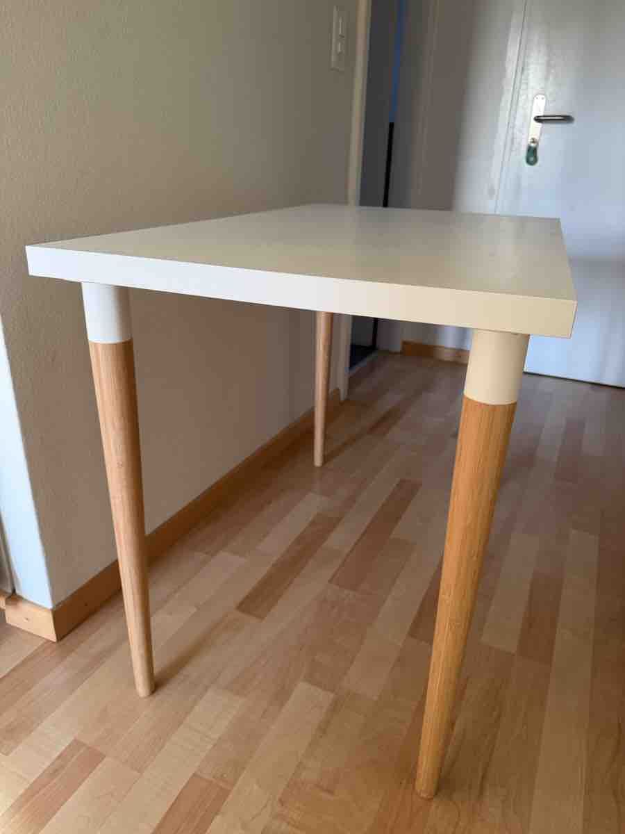 Ikea Tavoli: Esstisch IKEA Linnmon Weiss Holz – Usato da Dübendorf venduto da car_gr6k 1