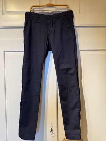 Stoffhose, Marke: UNIFORM, Grösse 34, dunkelblau