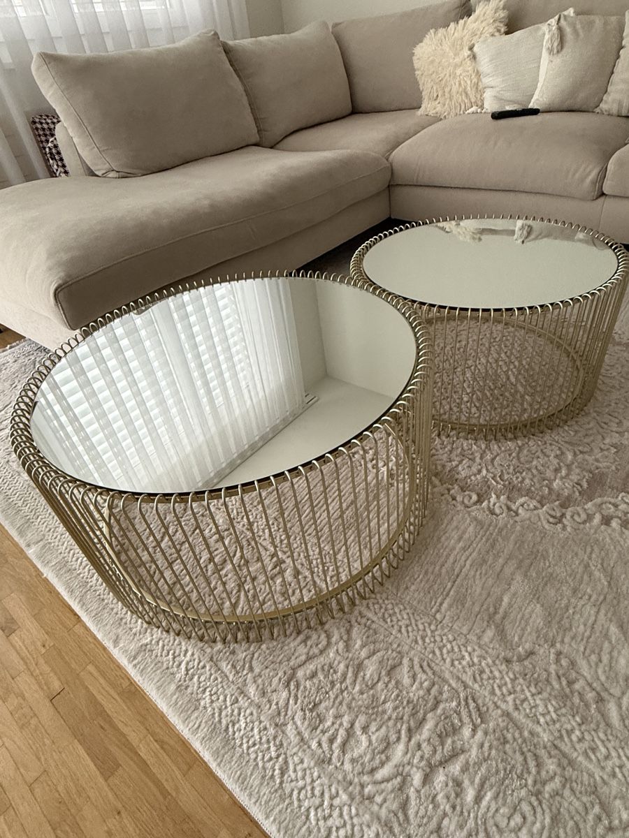 Kare Tavoli: KARE 2er Set Couchtische Gold mit Glasplatte – Usato da Stäfa venduto da ble_2csr 2