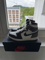 Air Jordan 1 Retro High OG Mocha - Size 42.5 - Worn Once!