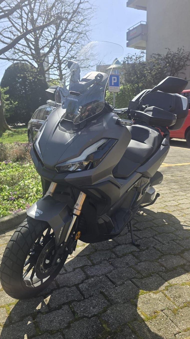 Honda Scooter: Honda ADV 350 A – Usato da Rothenburg venduto da Jsd29