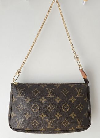 Louis Vuitton Pochette Accessoires Monogram Canvas