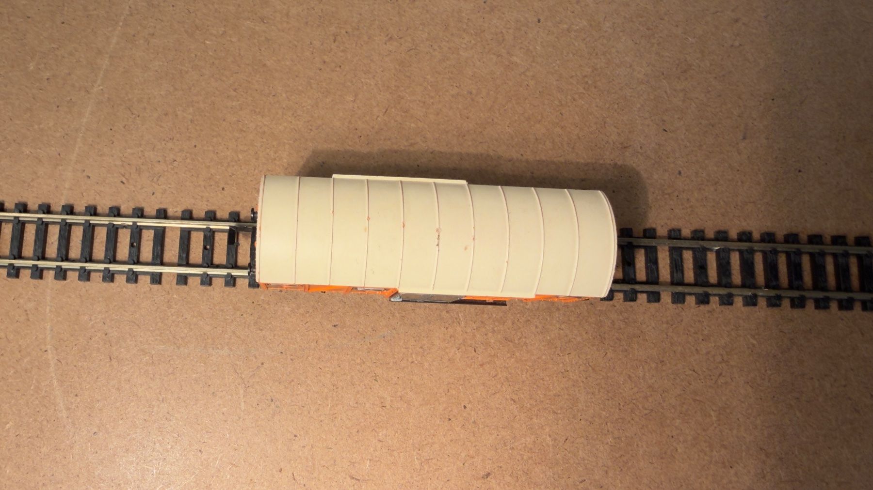 Fleischmann Modellini di ferrovie: Fleischmann Güterwagen Spur N – Usato da Schlieren venduto da rat_lq6b 6