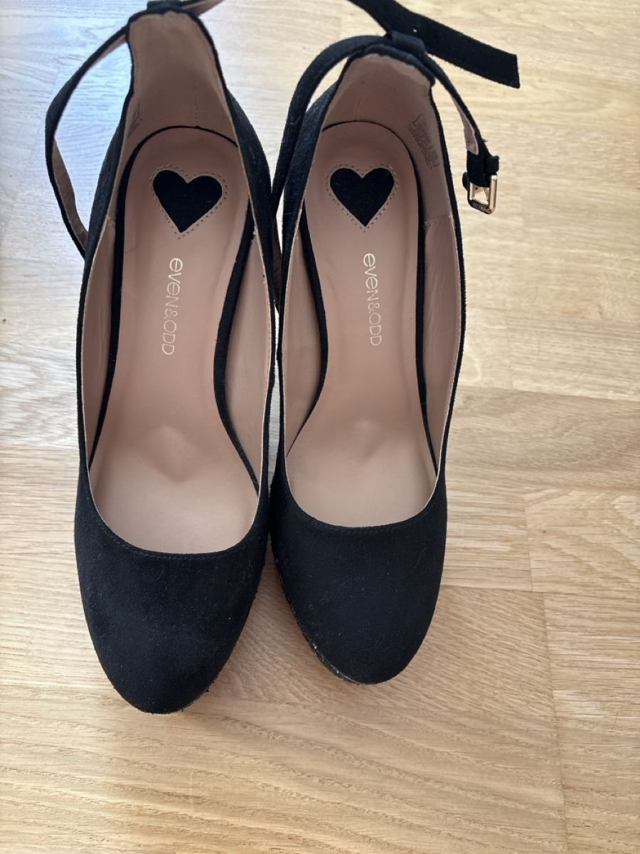 Scarpe per ragazze: Chaussures taille 40 – Usato da sion venduto da iwa_w2l8 1