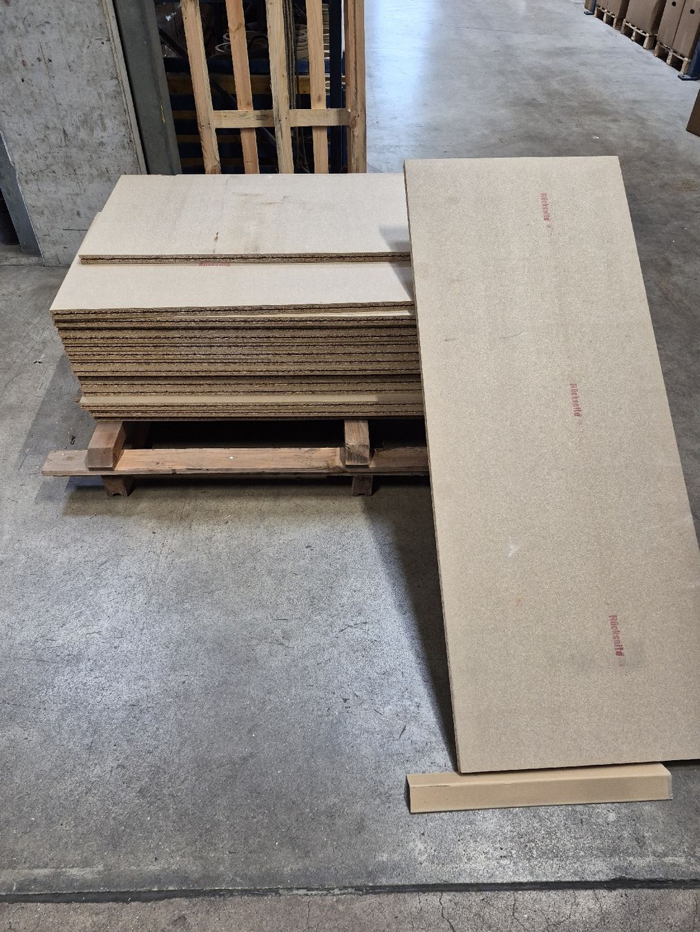 Articoli in legno: Holzplatten – Nuovo (secondo la descrizione) da Teufenthal AG venduto da ChT. 7