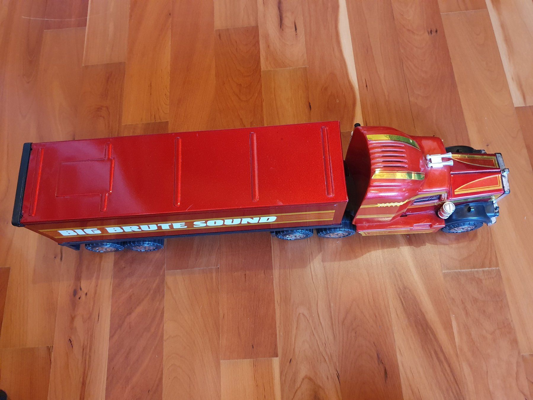 Giocattoli: Kenworth Truck mit Sound – Usato da Triesen venduto da platzproblem1 5