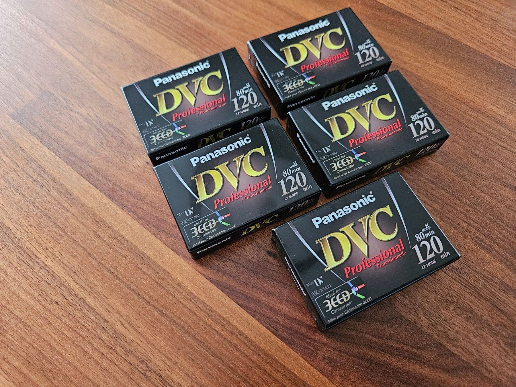 Cassette vuote: 5 Panasonic DVC Professional Mini DV 60 Min Kassetten – Nuovo e nell'imballaggio originale da Untervaz venduto da FullFlap777