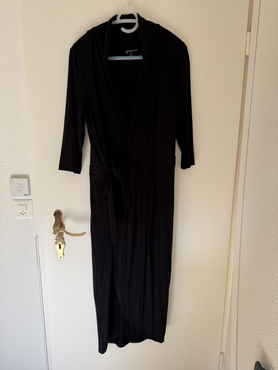 Vestiti: Wickelkleid Grösse XL – Nuovo (secondo la descrizione) da Schübelbach venduto da Sambodscha