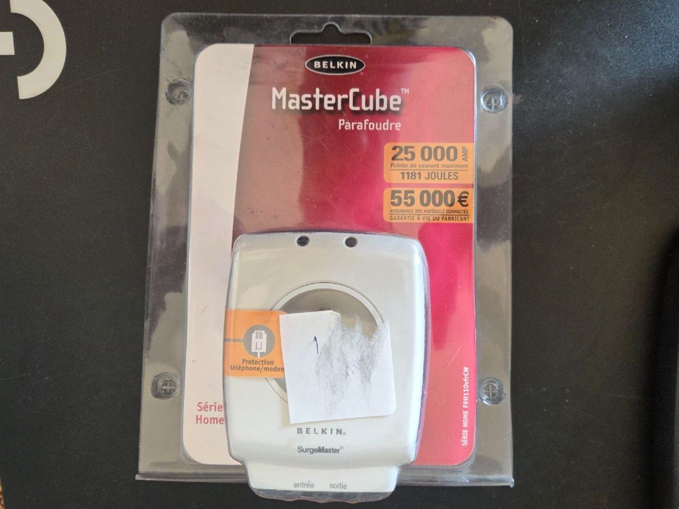 Belkin Unità & Adattatore: Prise parafoudre - 25000 amp Belkin MasterCube – Nuovo e nell'imballaggio originale da Territet venduto da Cenh