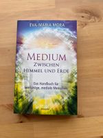 Medium -  Eva-Maria Mora