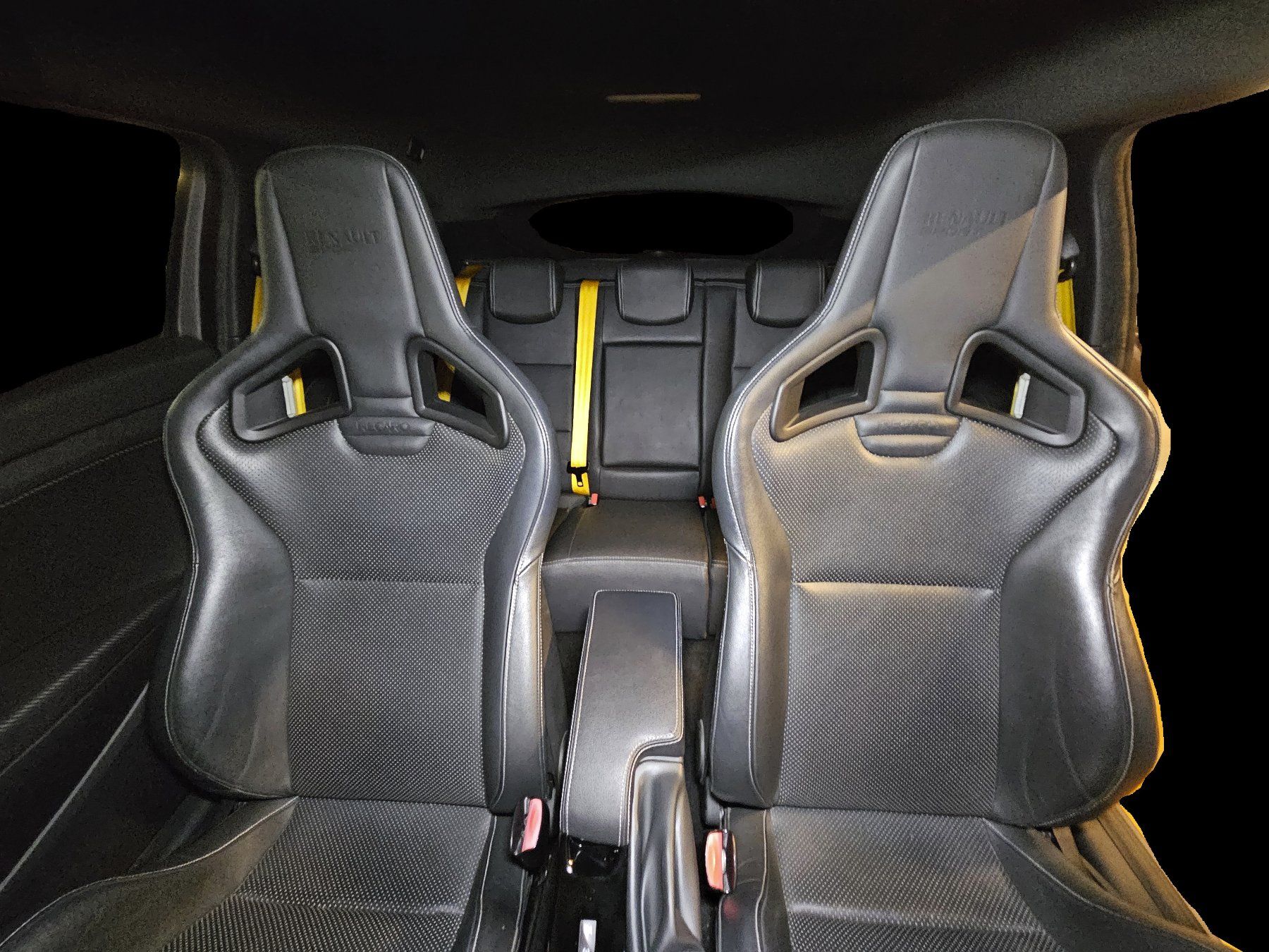 Renault Autos: Renault Megane RS 265 – Gebraucht aus Lucens von AFPT 4
