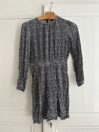 Minimum Kleid, Gr. 36, Schwarz/Weiss - Herbst Chic!