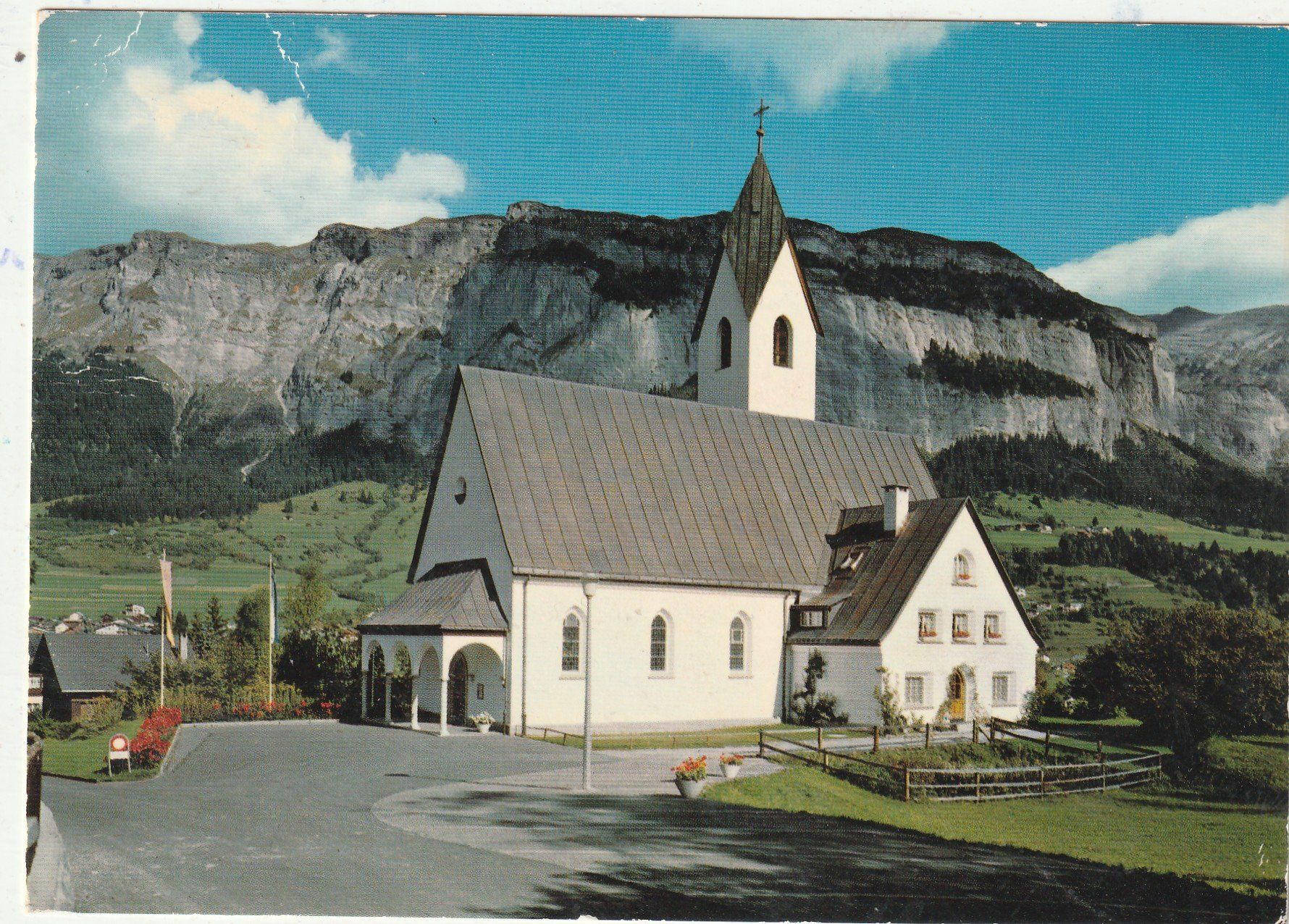 Ansichtskarten: Kirche  Flims Waldhaus – Gebraucht aus Lumbrein von made02