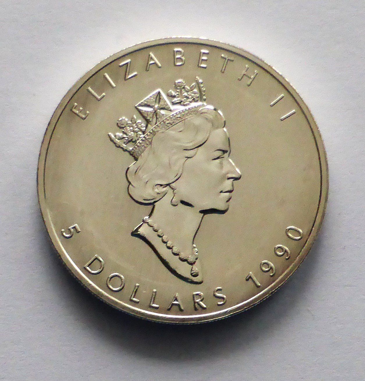 Alle Münzen: 1oz Feinsilber - CANADA, 5 Dollar 1990 - Elisabeth II – Gebraucht aus Buochs von ema-coins