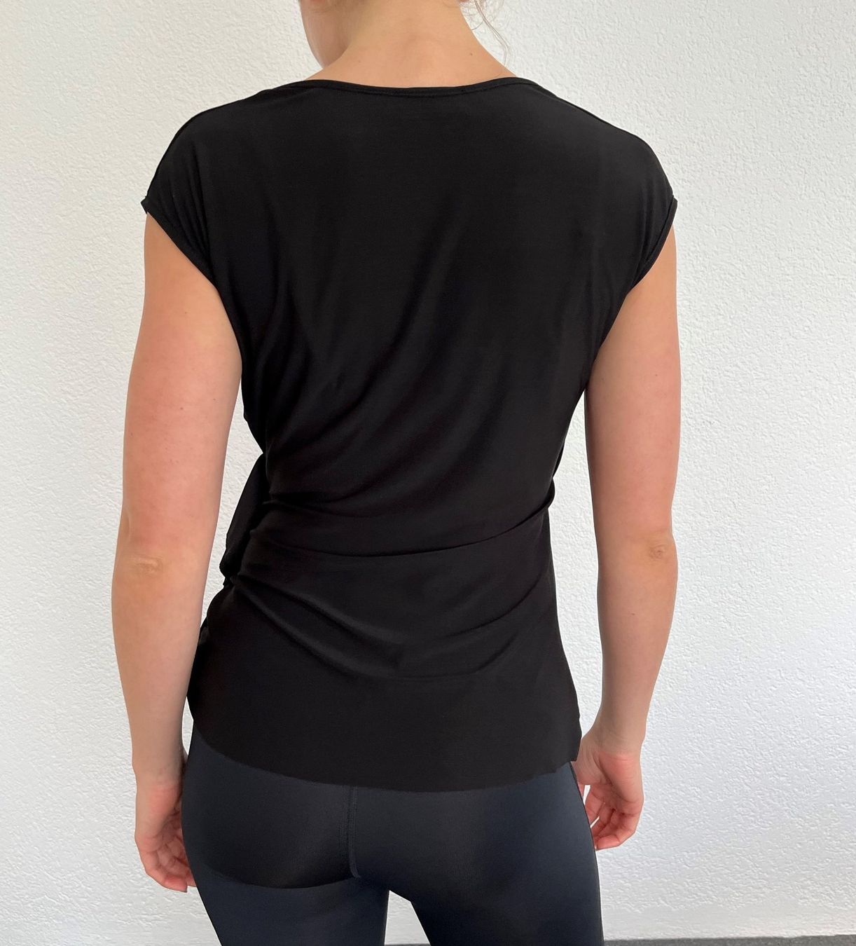 Top: Top Shirt schwarz - Gr. S – Usato da Affoltern am Albis venduto da Blackrhythm 4