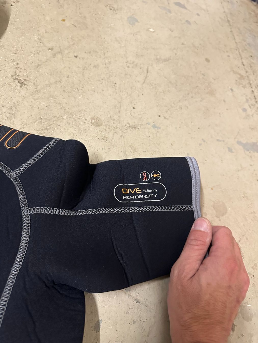 Mute per immersioni: Neopren Shorty Aqua Lung 5.5 – Usato da Hunzenschwil venduto da snoxx82 1