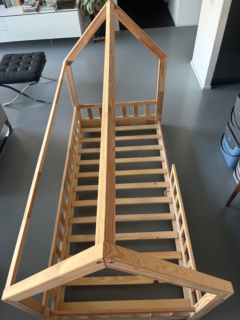 Lits: Lit cabane enfant – D'occasion à La Conversion par dam_d9cs 2
