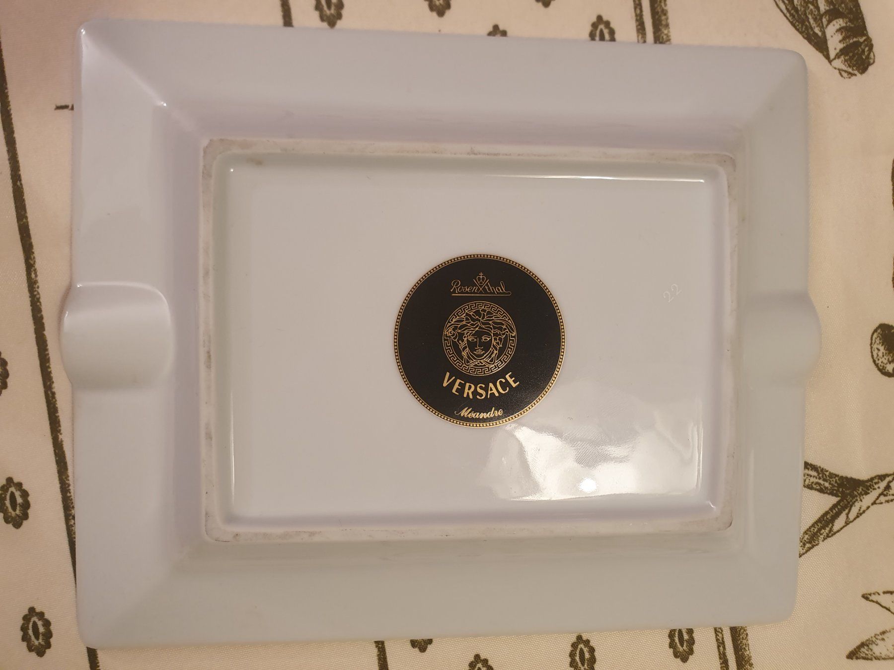 Versace Portacenere: Versace cendrier très rare – Nuovo (secondo la descrizione) da Genève venduto da GenevaLuxury 2