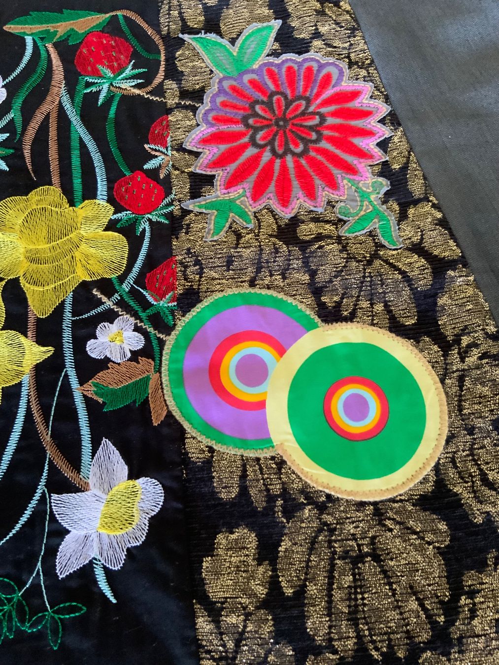 Desigual Röcke: Gonna Desigual – Gebraucht aus Montagnola von roc_6htd 1