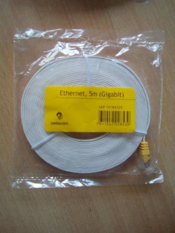 Cavi: Câble Ethernet 5m neuf – Nuovo e nell'imballaggio originale da Bercher venduto da Canasson