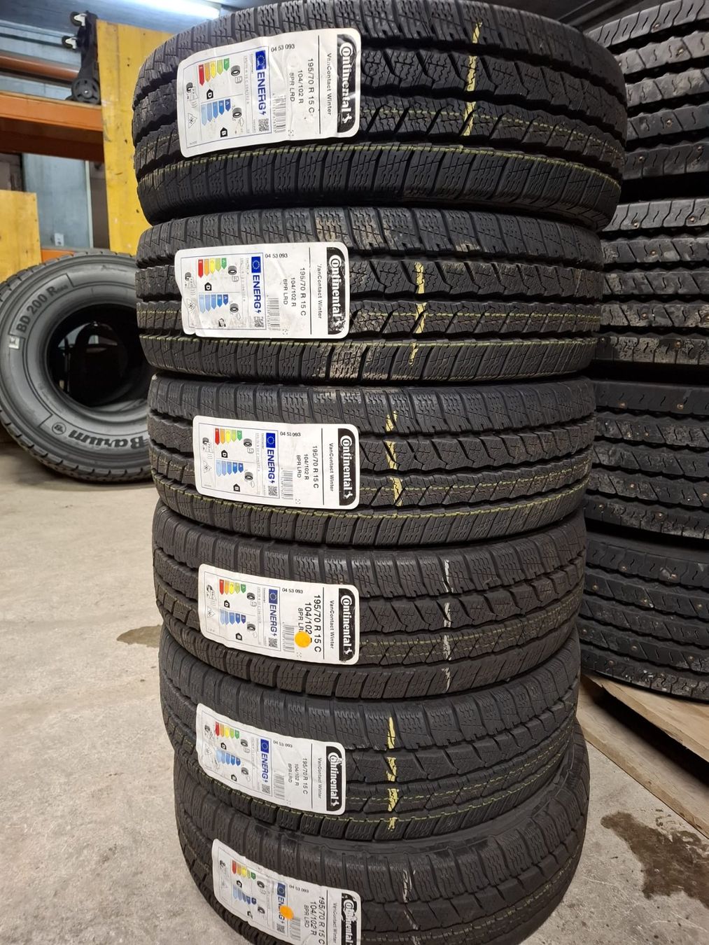 Continental Pneus & Kompletträder: Pneu Continental VanContact Winter – Neu und originalverpackt aus Niederteufen von Oli181