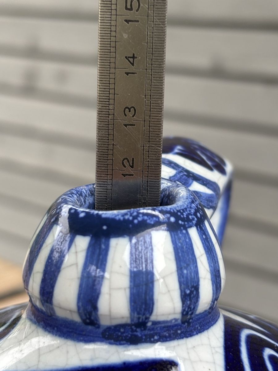 Caraffe: blaue Keramikkaraffe  – Usato da Würenlos venduto da Ashley24 4