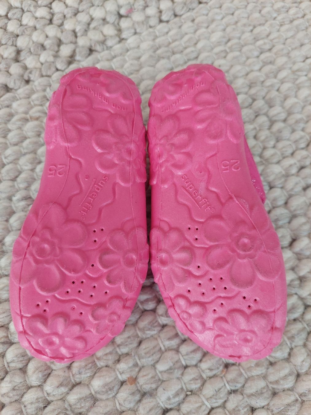 Superfit Scarpe per ragazze: Finken Superfit Gr. 25 – Nuovo (secondo la descrizione) da Unterägeri venduto da del_x5dk 1