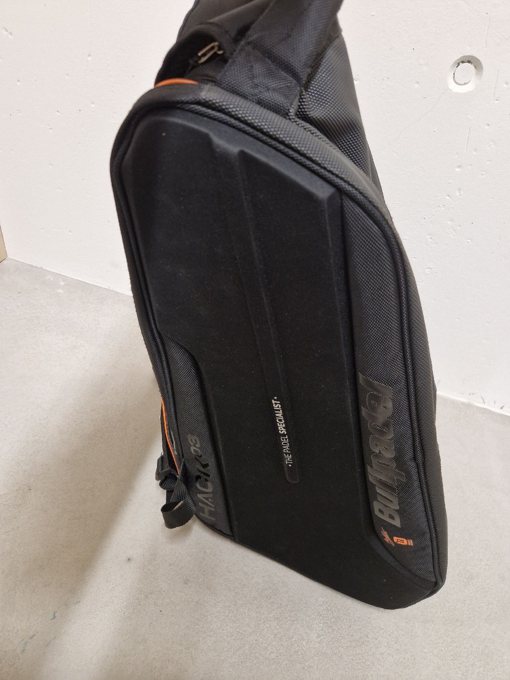 Taschen: Bullpadel Hack 03 Padel-Tasche – Gebraucht aus Kaiseraugst von ago_5gpn 6