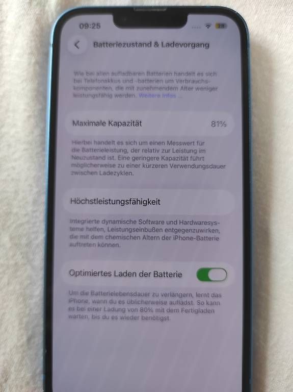 Portables: iPhone 13 Batterie  81% – D'occasion à Reinach BL par mil_b29q 1