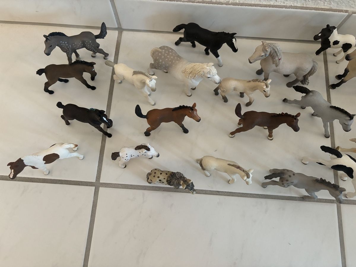 Schleich Figurines: Grosse Schleich Pferde Sammlung – D'occasion à Uetikon am See par Winnieclaudia 5