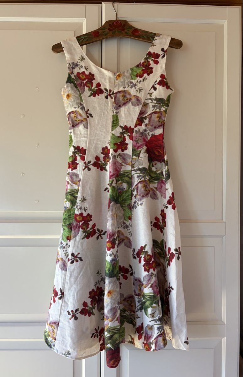 Kleider: Linen Elegant Dress – Gebraucht aus St.Josefen von lop_lh8d 2