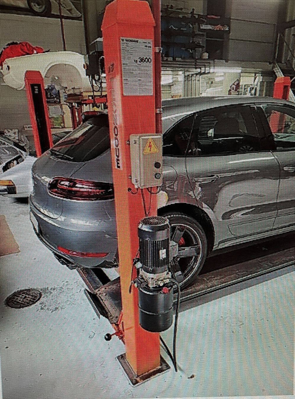 Hebebühne & Wagenheber: Hebebühne Autolift – Gebraucht aus Hirzel von  1