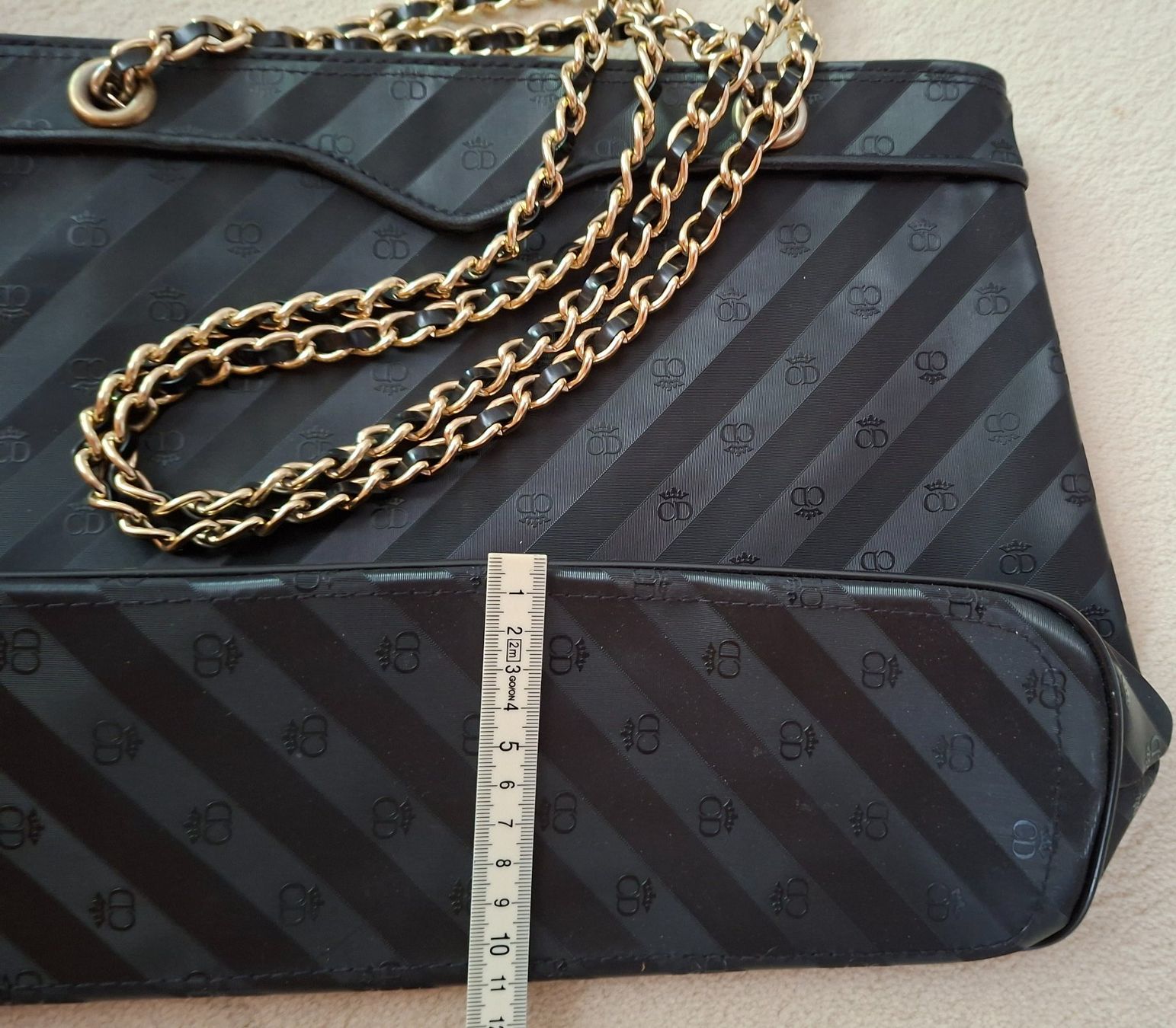 Borse da donna: Handtasche CD Elegance schwarz neuwertig – Usato da Barzheim venduto da spitz01 6