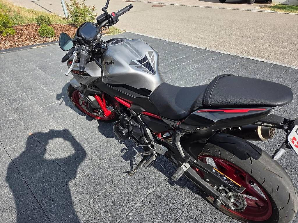 Strada: KAWASAKI Z650 – Usato da Villars sur glane venduto da koko42 2