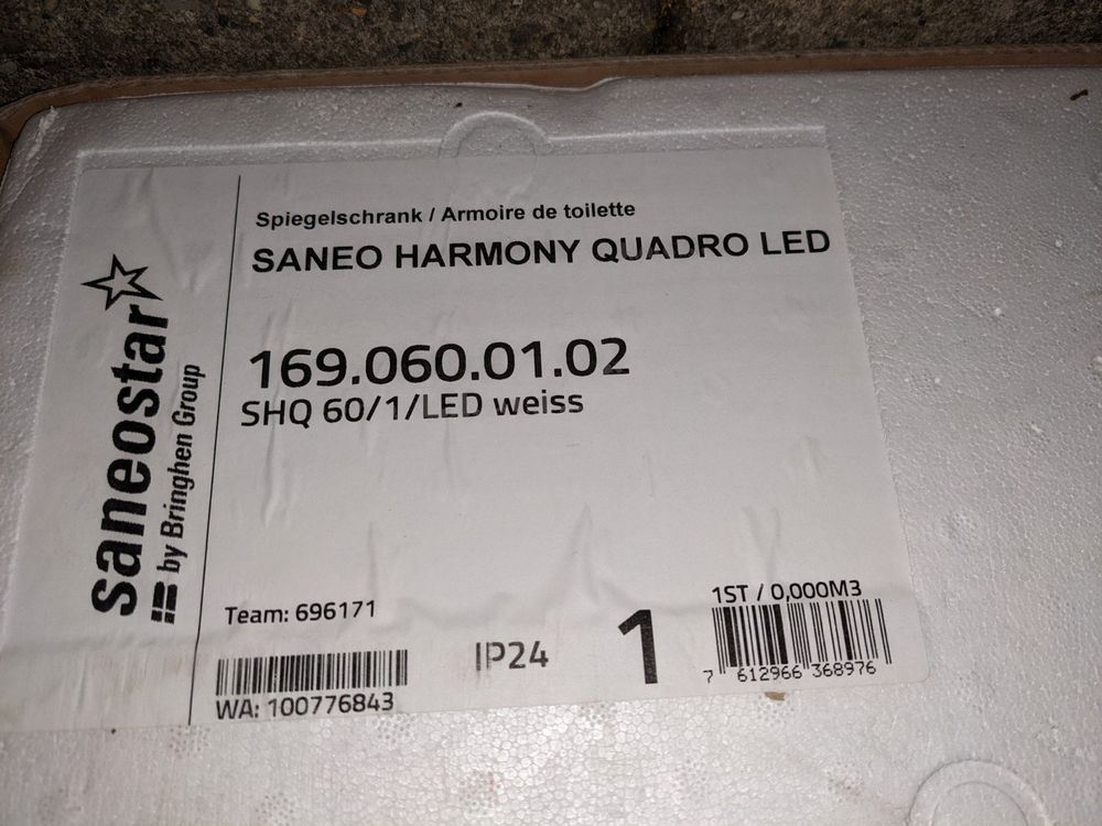 Saneo Harmony Quadro LED Sehr schöner Spiegelschrank (NEU) Kaufen