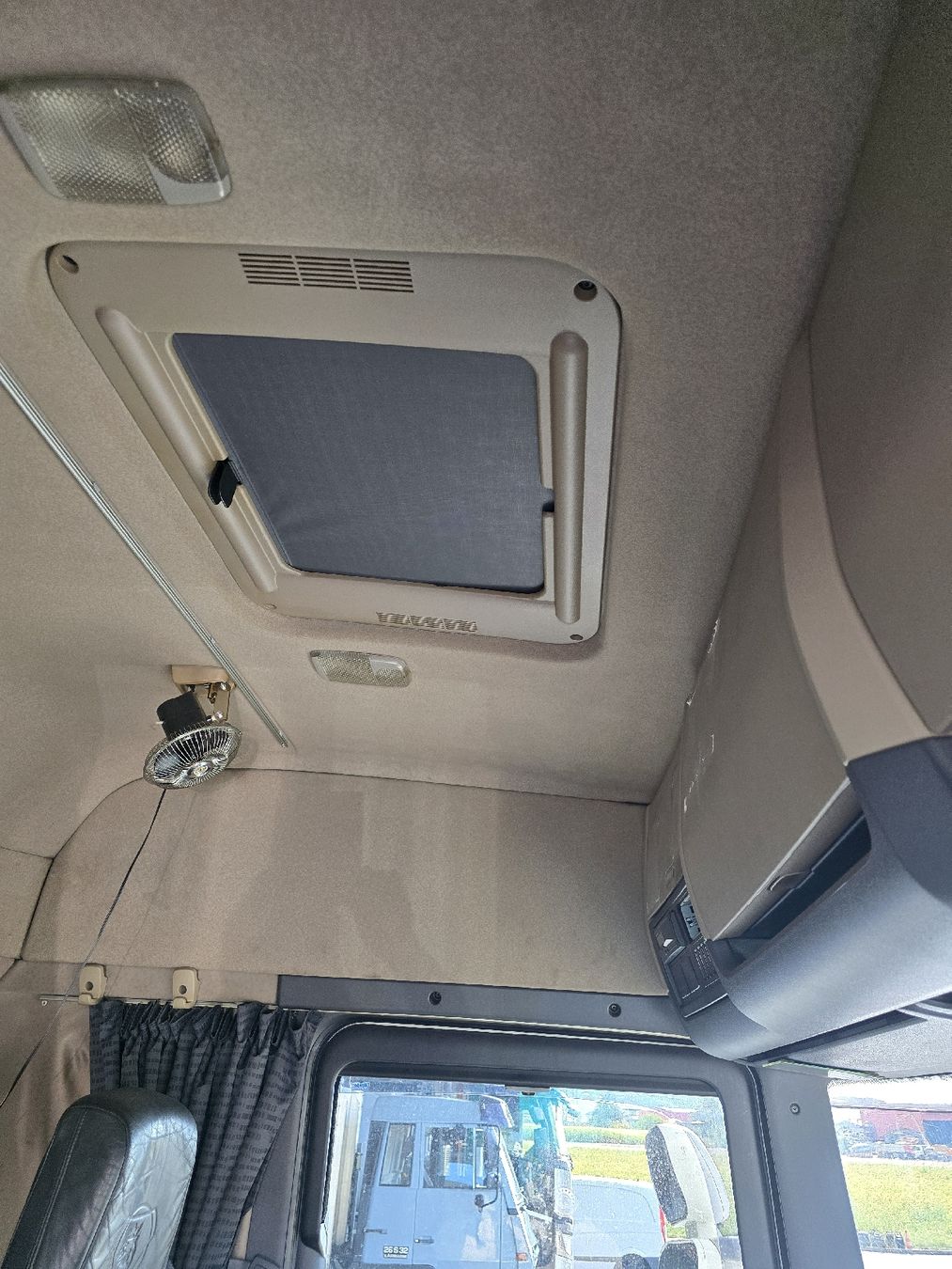 Scania Lastwagen: Scania R560 – Gebraucht aus Full-Reuenthal von swissthunder 8