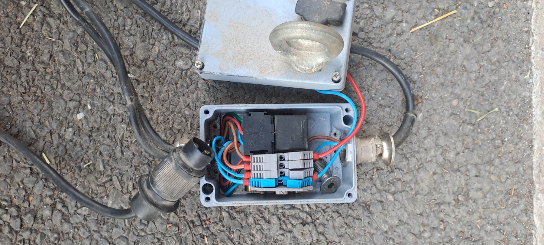 Stromzufuhr: Elektrobox – Gebraucht aus Riedikon von Samuel5080