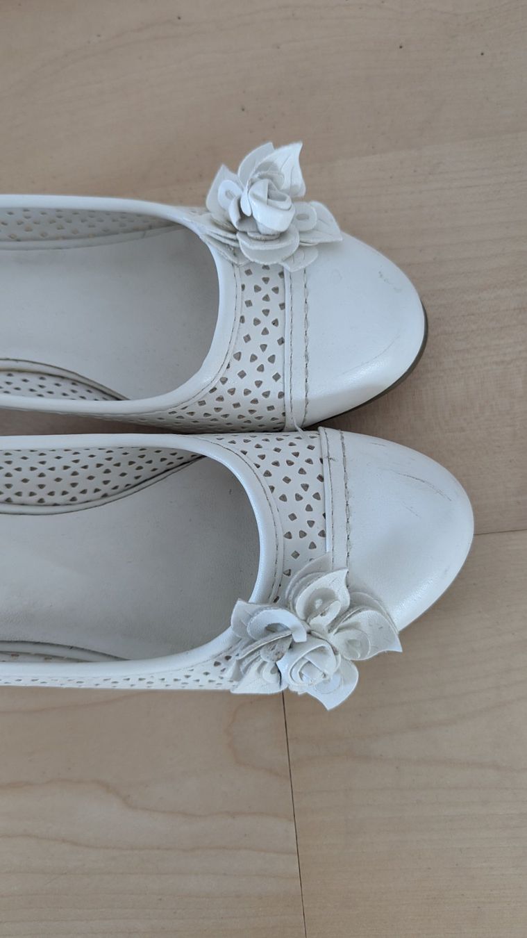 Graceland Scarpe da donna: schöne weisse Schuhe – Usato da Wettingen venduto da Nini54 1