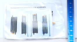 FLEISCHMAN BAHNÜBERGANG AUSZIEBARESCHIENE WECHSELSTROM H0