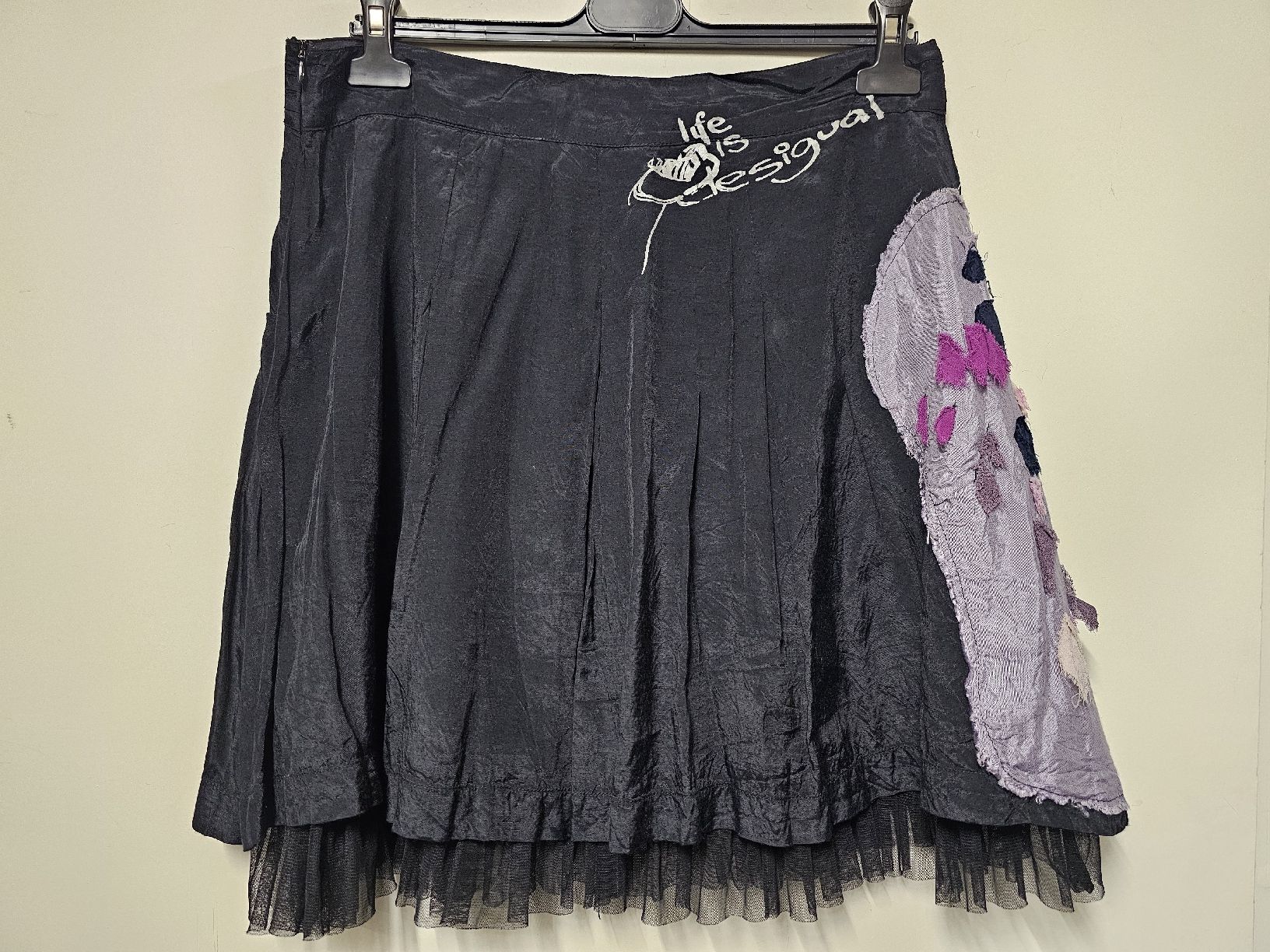 Desigual Röcke: Jupe Desigual/Originale/Noire/Tissu Patchwork/Tulle/T:40 – Gebraucht aus Basel von Paloma6261 6