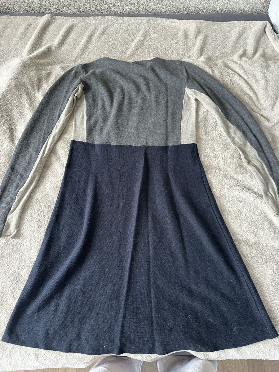 Nile Robes: Nile Wollkleid – D'occasion à Bellmund par Srisi01 1