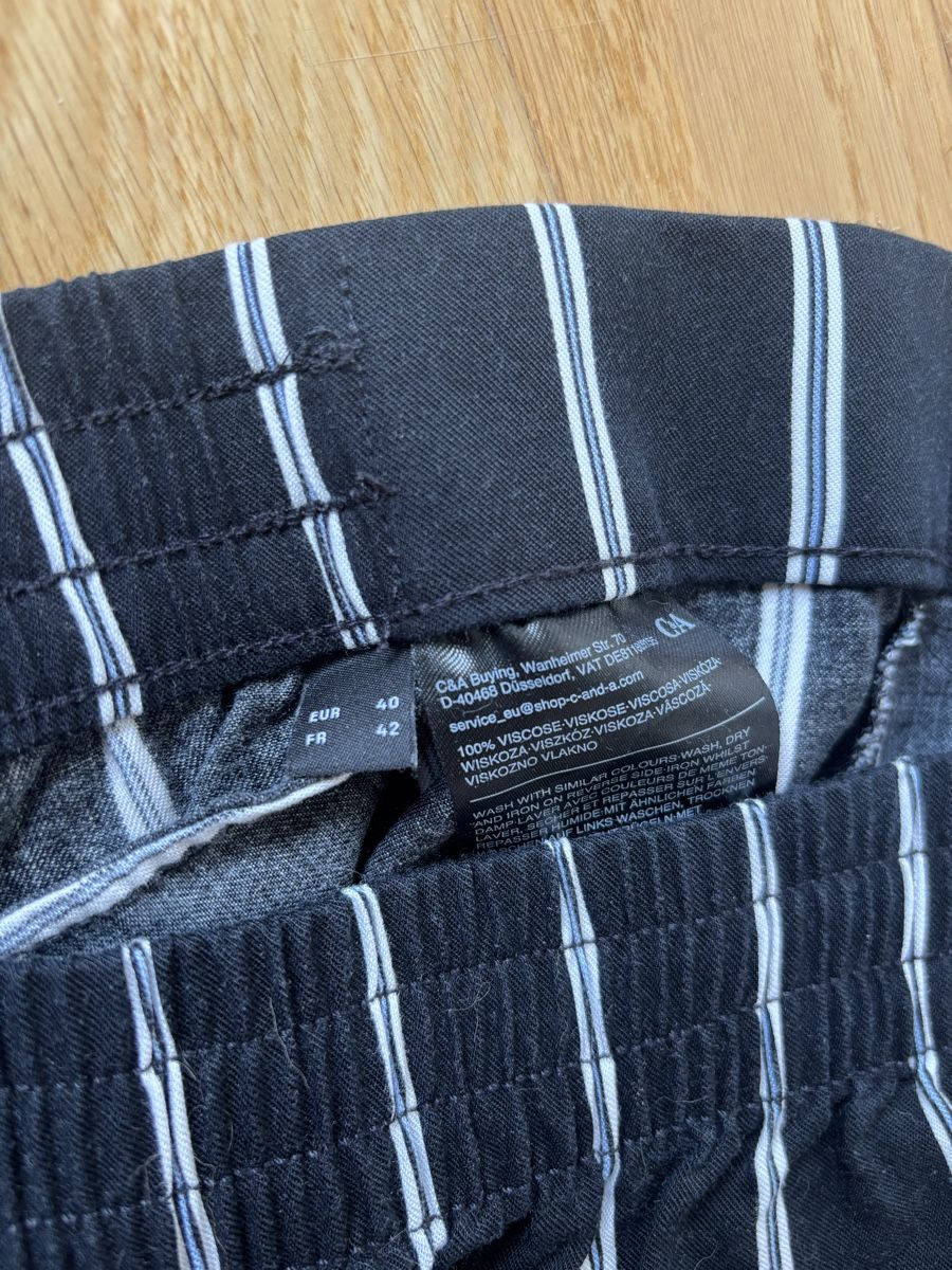 C&A Pantaloni: Stoffhose von C&A Grösse L – Nuovo (secondo la descrizione) da Gränichen venduto da ann_stf7 3