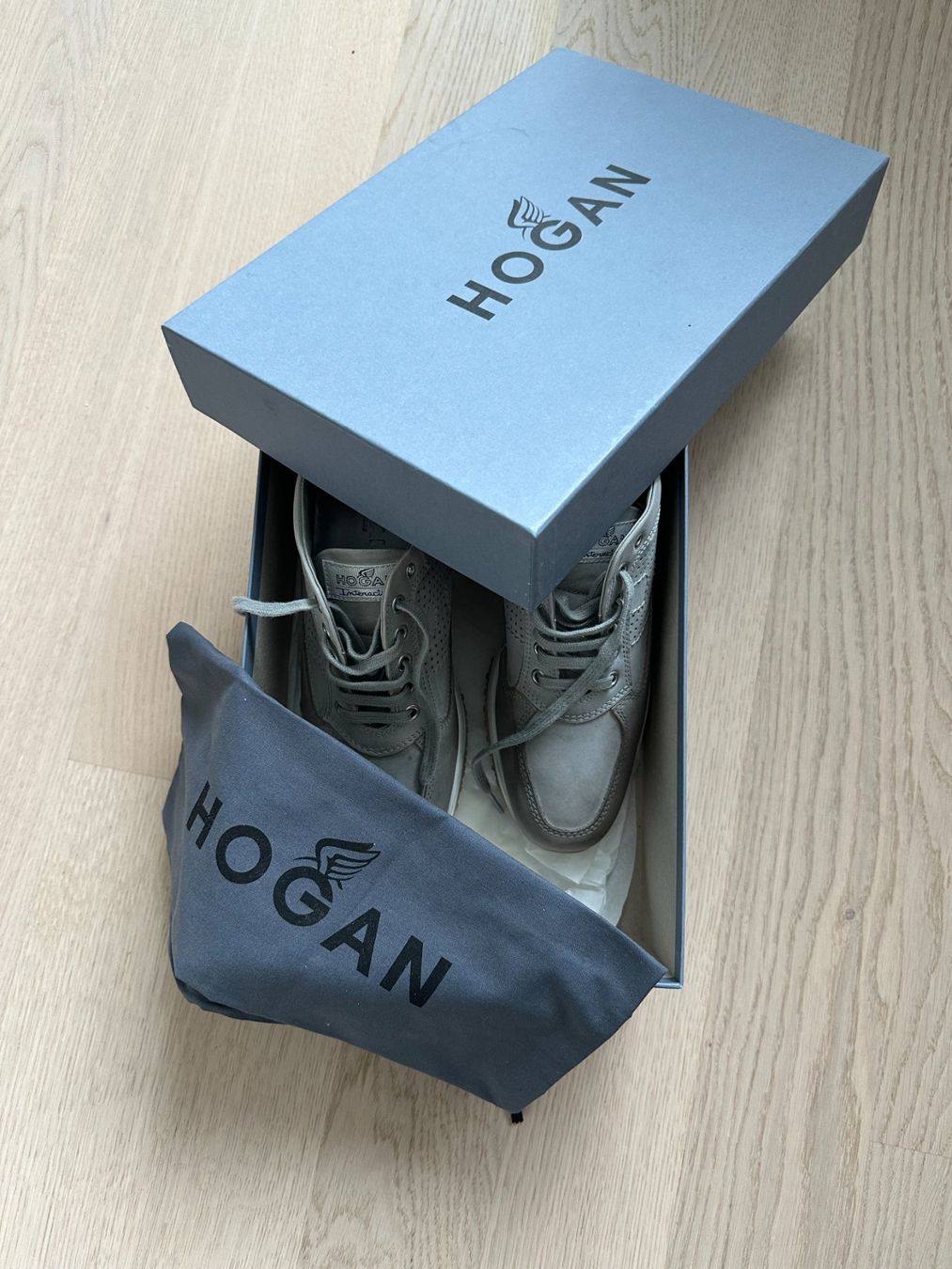 Hogan Damenschuhe: Hogan Interactive Sneacker Gr. 37 – Gebraucht aus Zürich von Rigiblick2 8