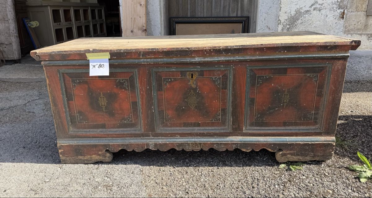 Cassapanche: Coffre ancien peint daté 1836 – Usato da Les Bayards venduto da aout