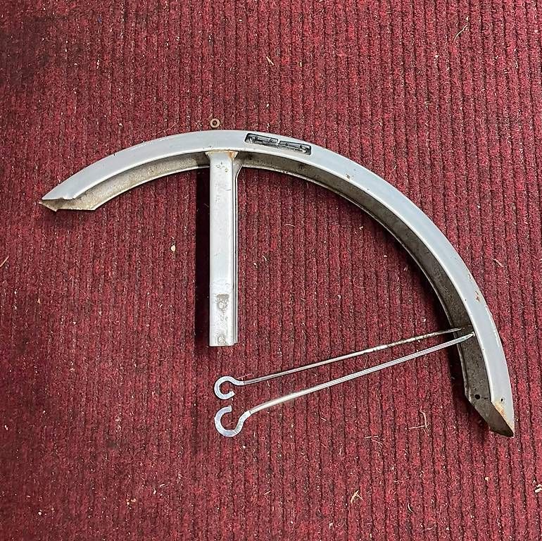 Pièces pour mobylette: Schutblech Puch Silber – D'occasion à Sattel par schuka7