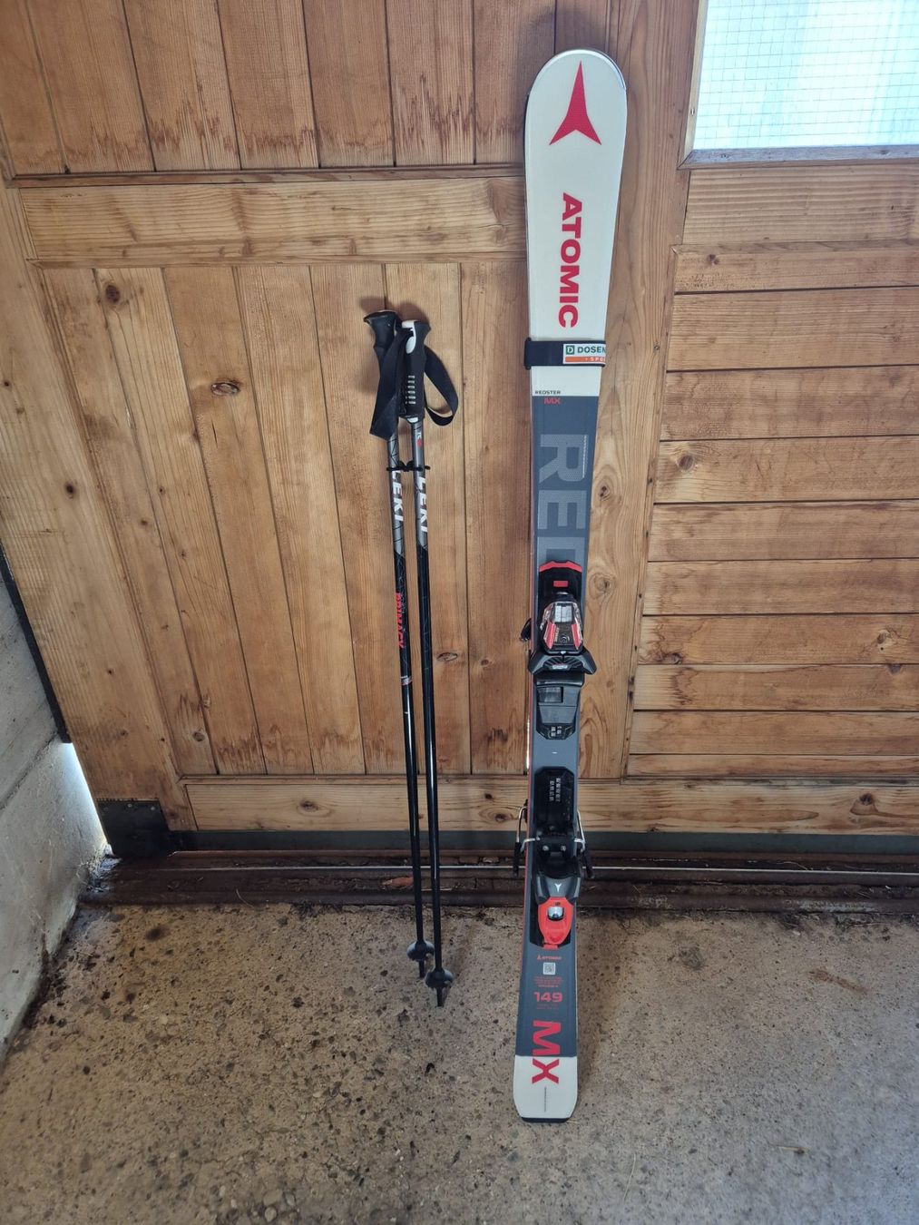 Atomic Skis: Ski Atomic Redster MX  149cm – D'occasion à Auswil par boumi85