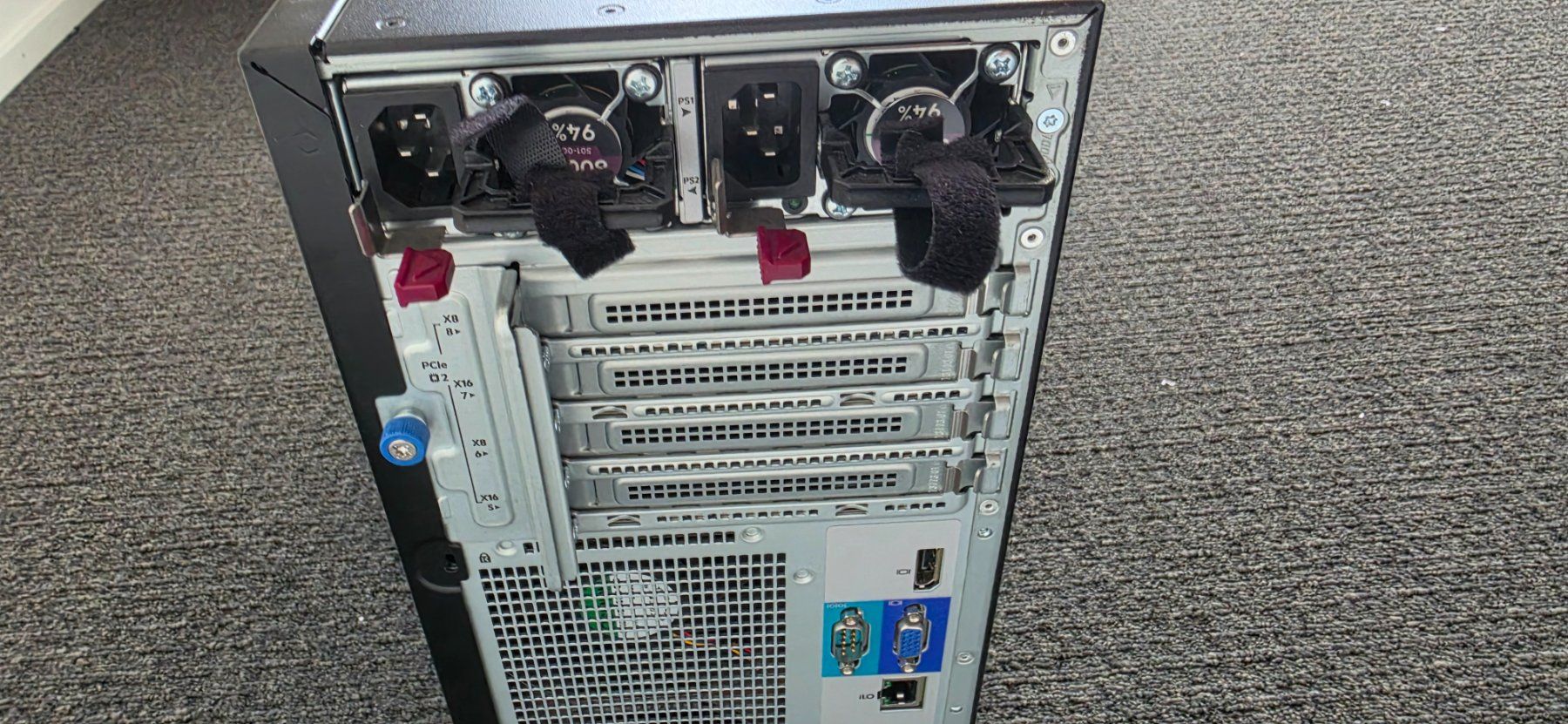 Hewlett Packard Server: HPE ProLiant ML350 Gen10 Tower – Gebraucht aus Urdorf von 895_8my2 5