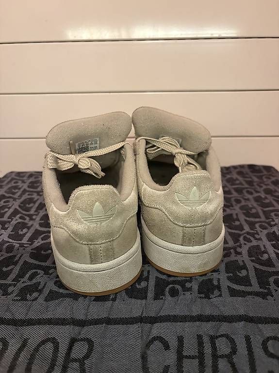Scarpe da uomo: Adidas Campus Beige – Usato da Hellikon venduto da ind_m7n8 2